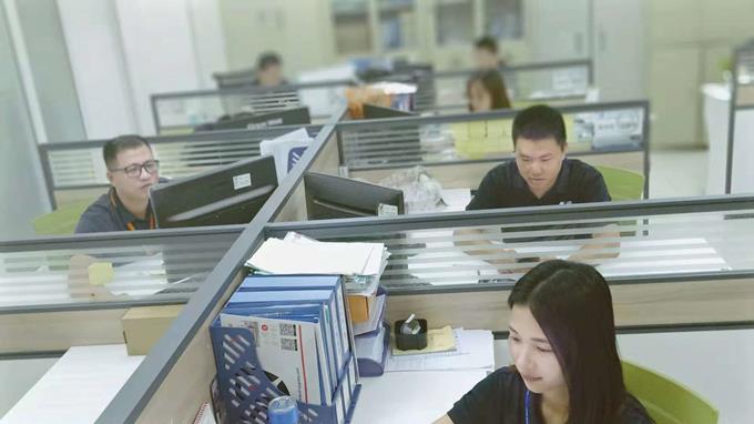 大型塑膠模具廠業(yè)務(wù)部